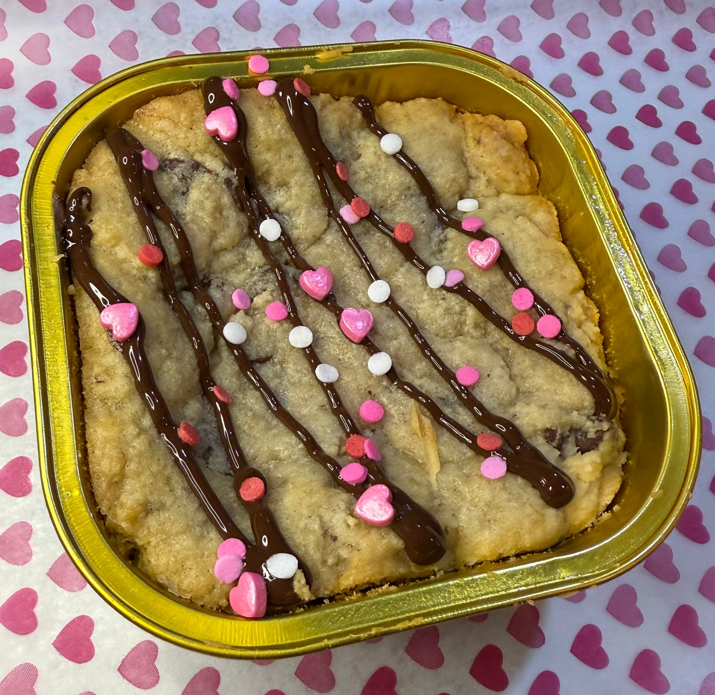 NUTELLA Chocolate Chip Cookie Cake