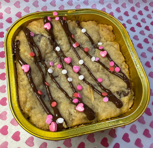 NUTELLA Chocolate Chip Cookie Cake
