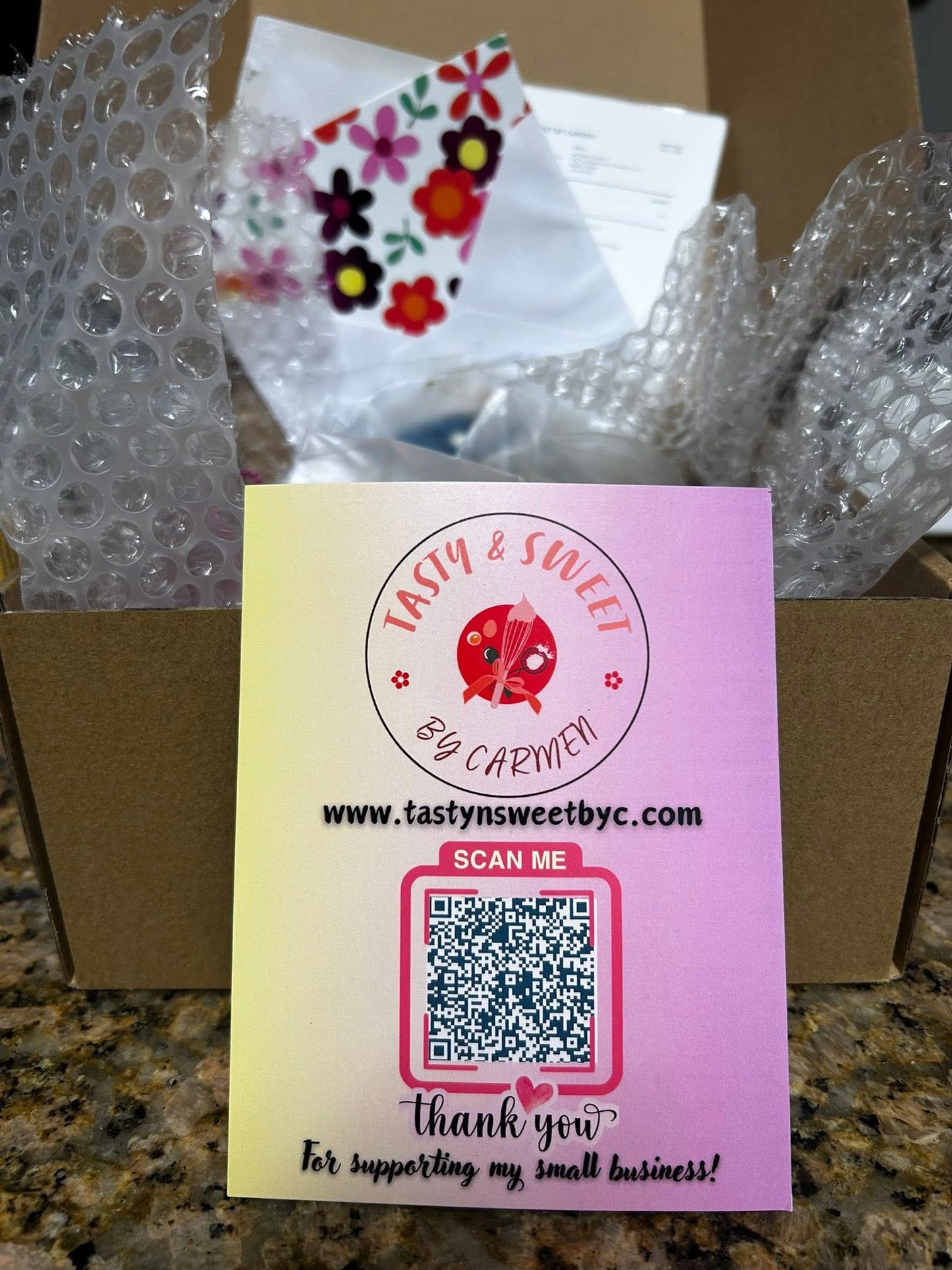 Gift-ready cookie box bundle with 4 freshly baked cookies by Tasty & Sweet by Carmen