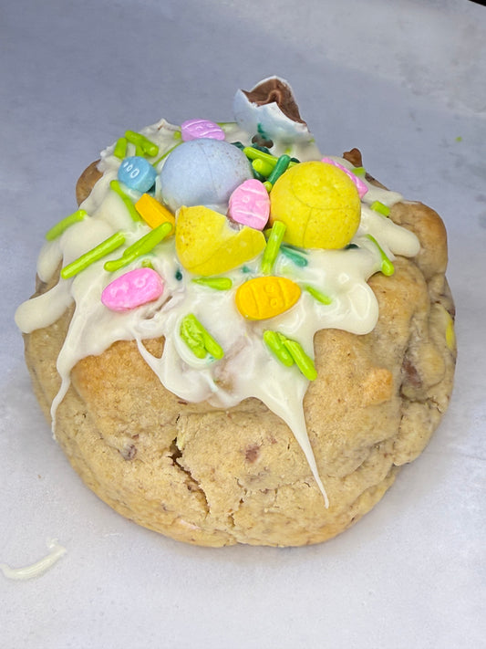 Mini Eggs Easter Cookie