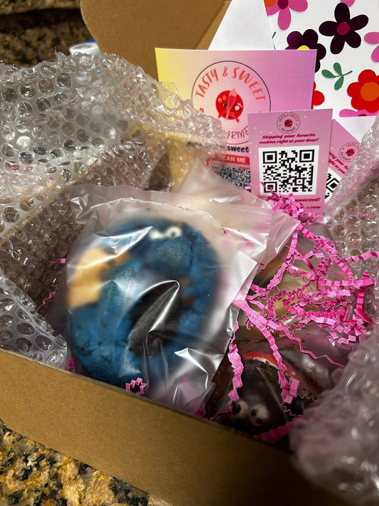 Cookie Box  Bundle (4 cookies x $18)
